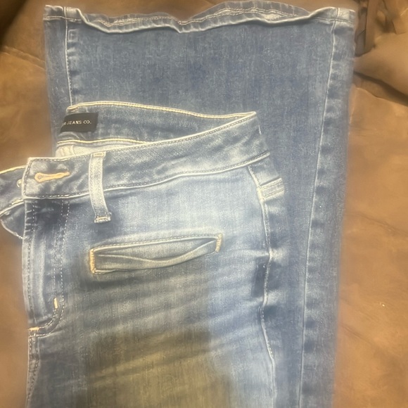 Silver Brand high note flare - Picture 1 of 4